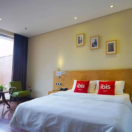 Ibis Chuzhou 1912 Hotel Exterior foto