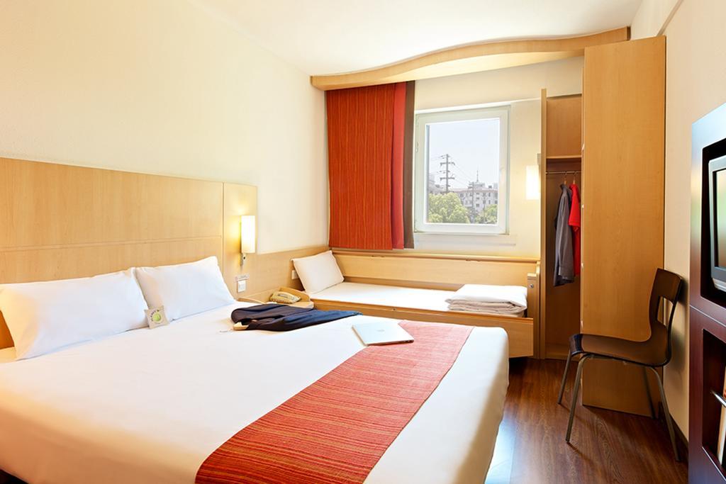 Ibis Chuzhou 1912 Hotel Exterior foto